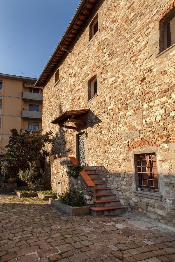 Camera Indipendente in Torre Medievale Pontassieve Esterno foto